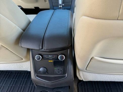 Used 2014 Lincoln MKT Ecoboost AWD 4dr Crossover w/ Equipment Group 201A image 16