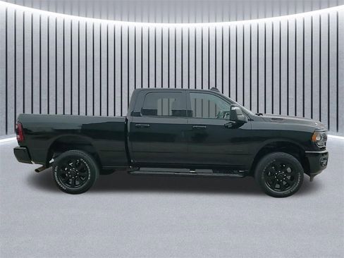 Used 2024 RAM 2500 Big Horn w/ Night Edition image 6
