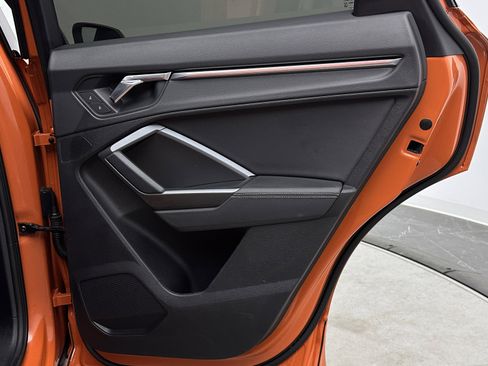 Used 2022 Audi Q3 2.0T Premium Plus image 28