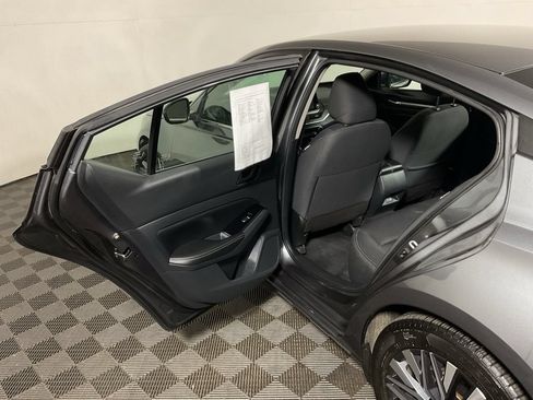 Used 2023 Nissan Altima 2.5 SV FWD image 30