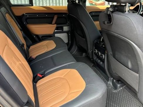 Used 2024 Land Rover Defender 130 X AWD/4WD image 8