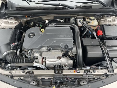 Used 2022 Chevrolet Malibu LT FWD image 31