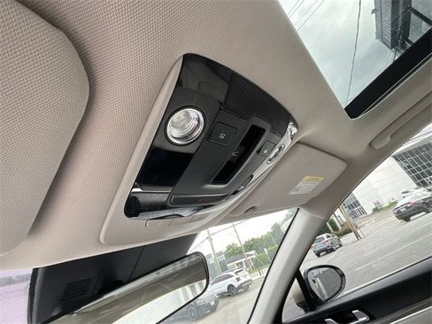 Used 2022 Kia K5 EX image 19