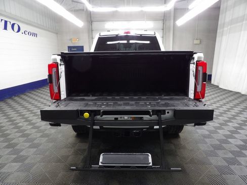Used 2026 Ford F250 Platinum AWD/4WD image 44
