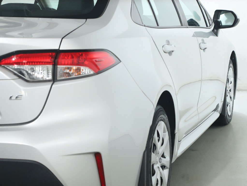Used 2021 Toyota Corolla LE w/ Carpet Mat Package (TMS) FWD image 43