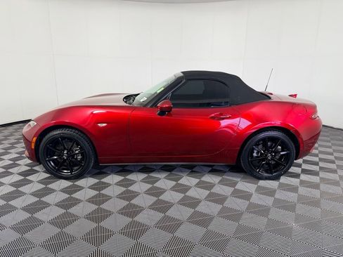 Used 2021 MAZDA MX-5 Miata Grand Touring image 8