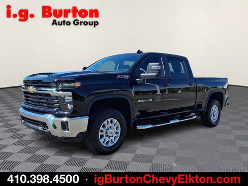 New 2026 Chevrolet Silverado 2500 LT w/ Convenience Package AWD/4WD image 2