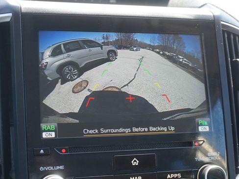 Used 2021 Subaru Forester Limited image 26