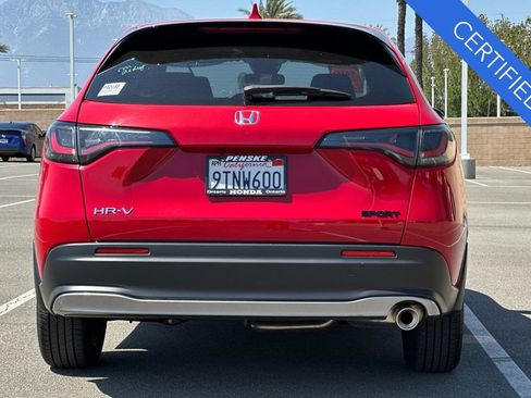 Certified 2025 Honda HR-V Sport image 5