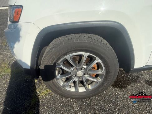 Used 2014 Jeep Grand Cherokee Limited w/ Luxury Group II image 11