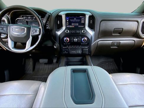 Used 2021 GMC Sierra 1500 SLT w/ SLT Premium Package AWD/4WD image 16