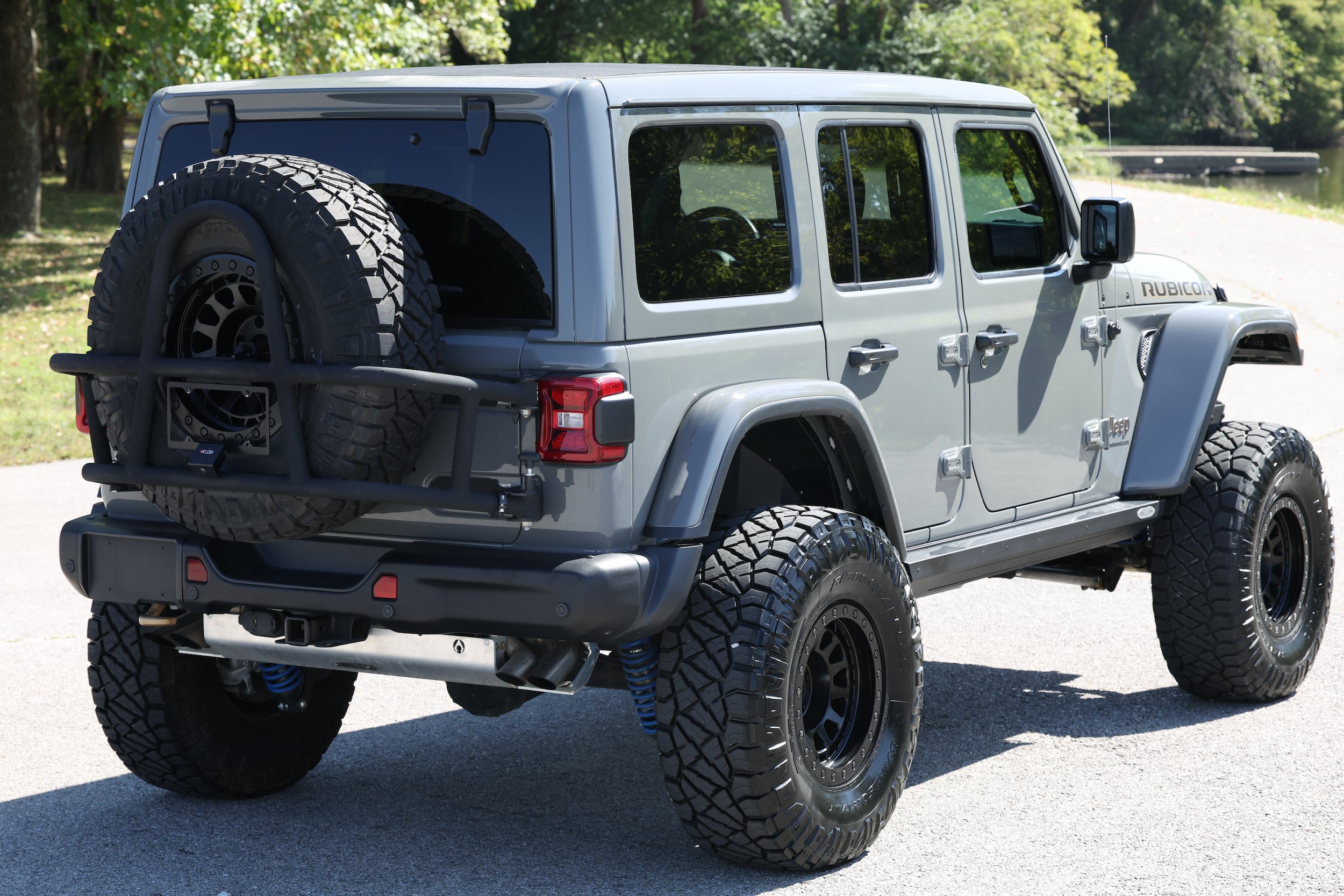 Used 2023 Jeep Wrangler Unlimited Rubicon 392 w/ Trailer Tow Package AWD/4WD image 7
