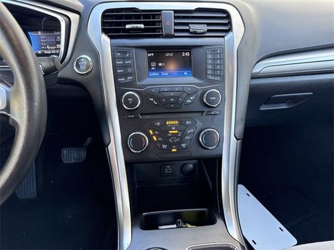 Used 2018 Ford Fusion S image 16