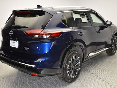 Certified 2026 Nissan Rogue Platinum w/ Platinum Premium Package AWD/4WD image 5