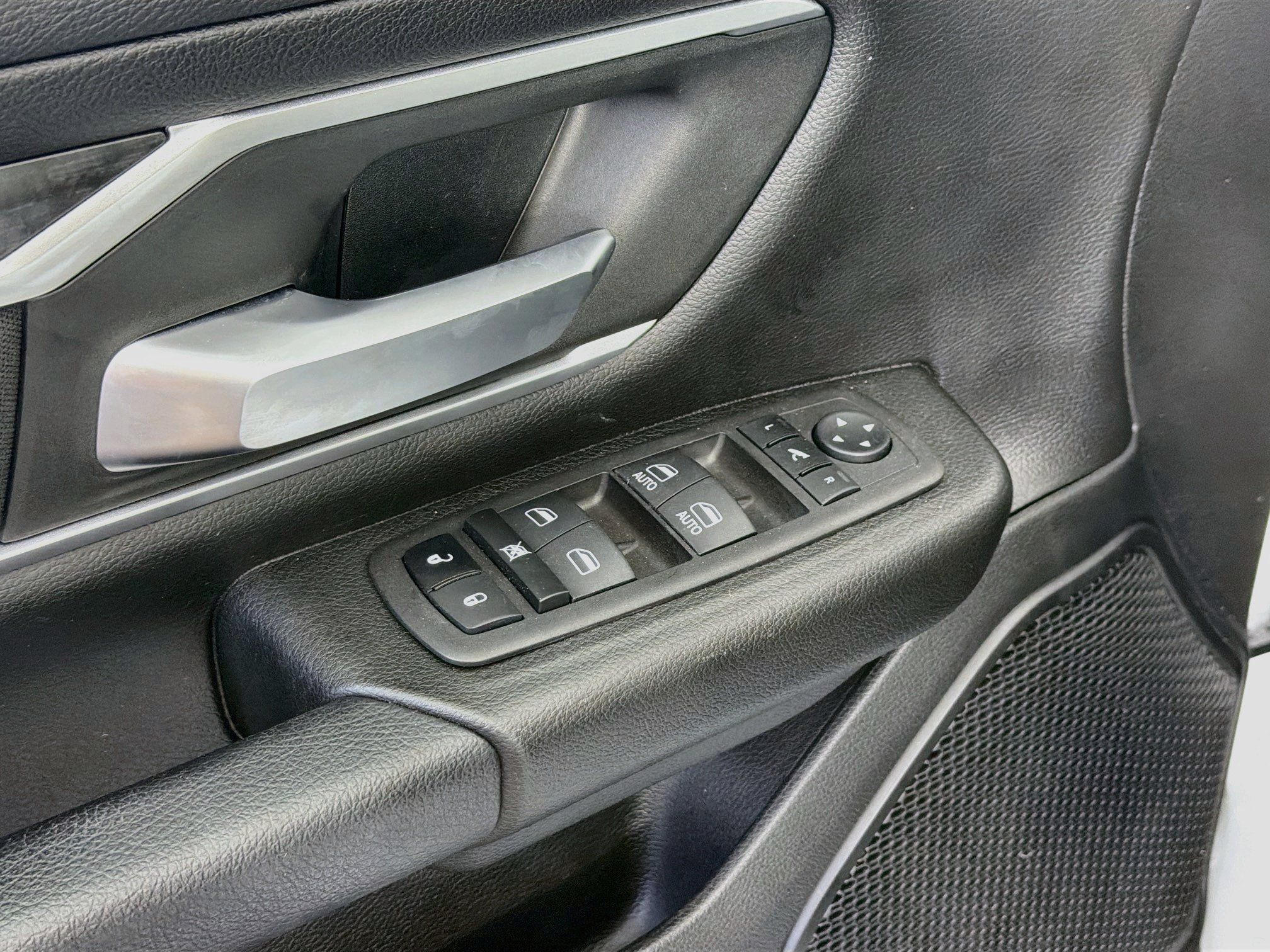 Used 2023 RAM 1500 Big Horn AWD/4WD image 15