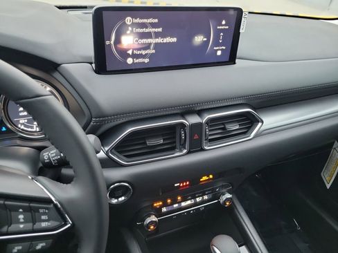 New 2025 MAZDA CX-5 AWD 2.5 S w/ Select Package image 7