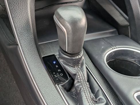 Used 2019 Toyota Avalon Touring w/ Advanced Safety Package image 20