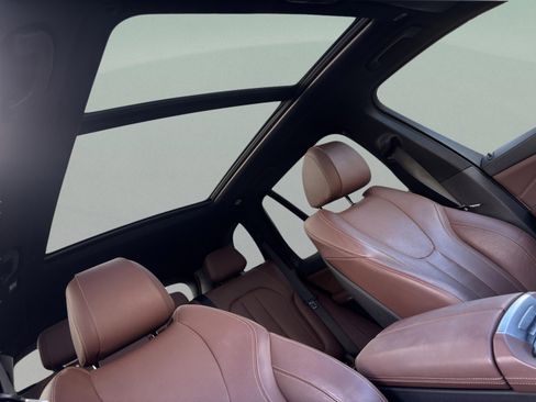 Used 2020 BMW X5 sDrive40i w/ Premium Package image 26