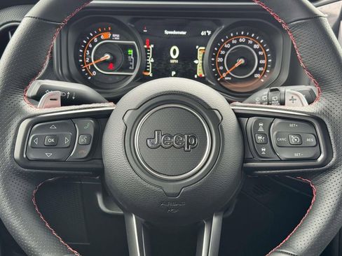 New 2026 Jeep Wrangler Unlimited Rubicon 392 w/ Quick Order Package 27X Moab AWD/4WD image 18