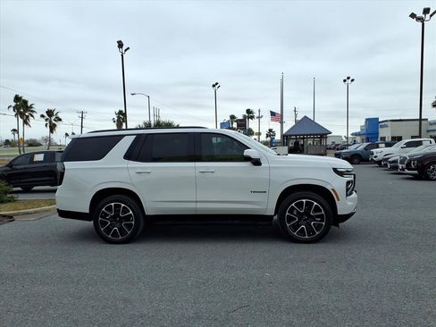 Used 2025 Chevrolet Tahoe RST w/ Comfort Package image 9