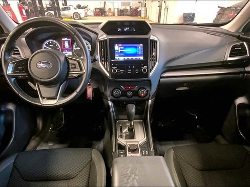 Used 2019 Subaru Forester Premium w/ All-Weather Package image 16