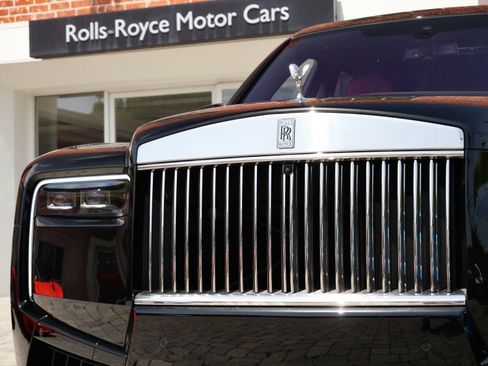New 2026 Rolls-Royce Cullinan AWD/4WD image 7