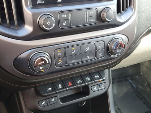 Used 2021 GMC Canyon AT4 w/ Trailering Package image 25