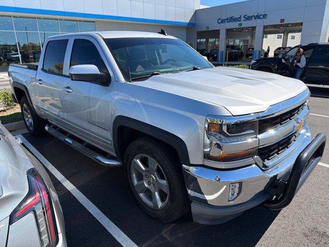 Used 2018 Chevrolet Silverado 1500 LT w/ All Star Edition RWD image 3