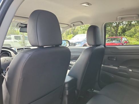 Used 2025 Mitsubishi Outlander Sport AWD image 25