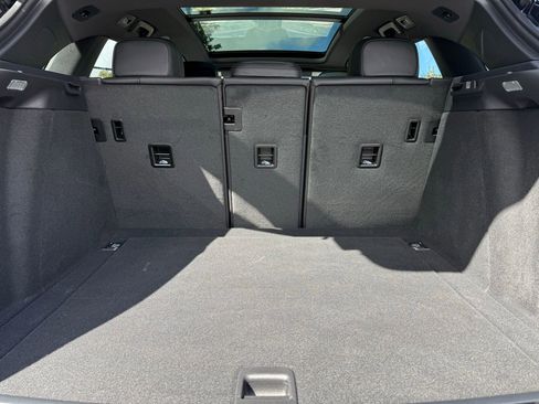 Used 2026 Porsche Macan image 34