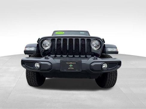 Used 2023 Jeep Gladiator Sport AWD/4WD image 5