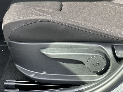 New 2026 Hyundai Elantra Sport FWD image 28