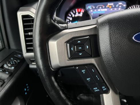 Used 2022 Ford F350 Platinum w/ Tremor Off-Road Package image 25