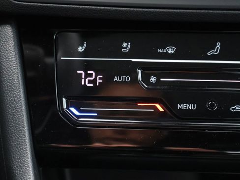 Certified 2025 Volkswagen Jetta GLI Autobahn image 47