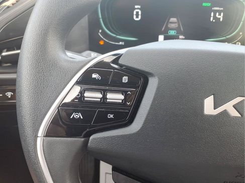 Used 2026 Kia Niro LX FWD image 21