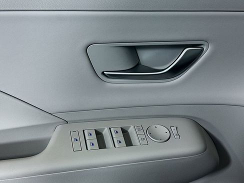 New 2026 Hyundai Kona SEL Premium image 19