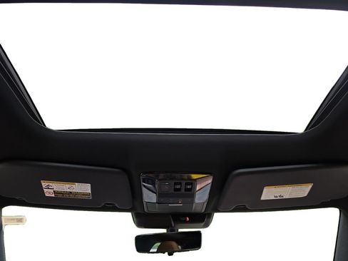 Used 2025 Mitsubishi Outlander SEL AWD/4WD image 14