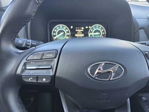 Used 2023 Hyundai Kona Limited w/ Cargo Package image 12