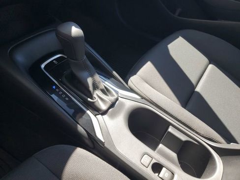 Used 2024 Toyota Corolla LE image 15
