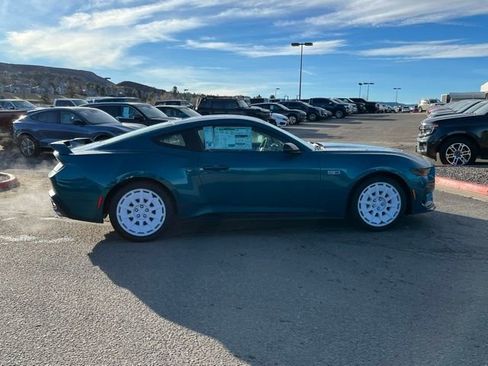 New 2026 Ford Mustang GT Premium w/ GT Performance Package RWD image 6