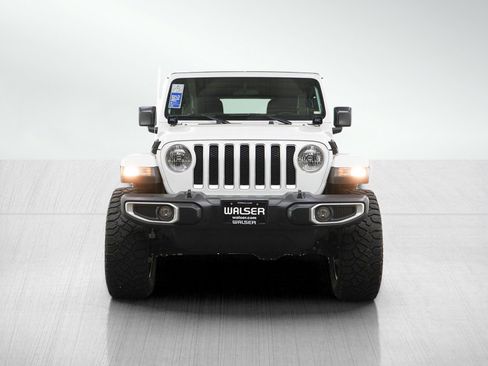 Used 2020 Jeep Wrangler Unlimited Sahara AWD/4WD image 8