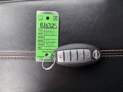 Used 2024 Nissan Altima 2.5 SR FWD image 27