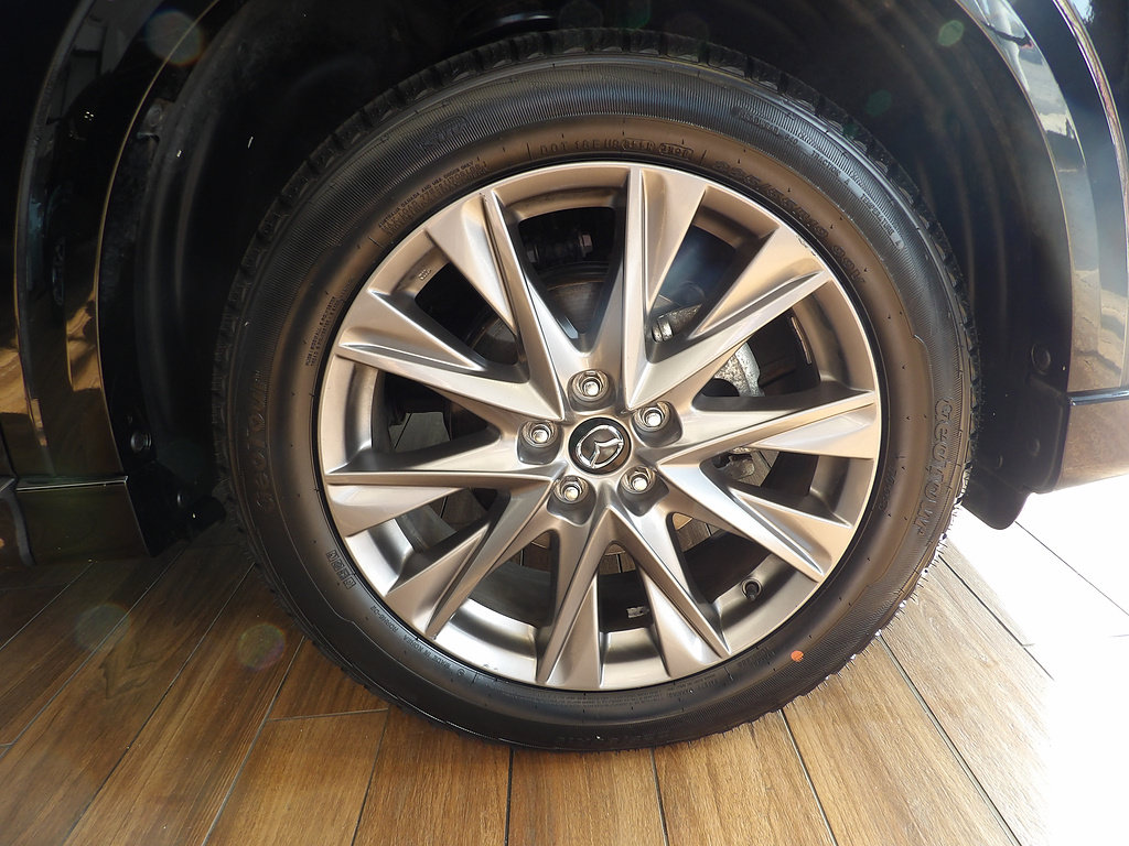 Certified 2024 MAZDA CX-5 AWD 2.5 S w/ Premium Package image 4