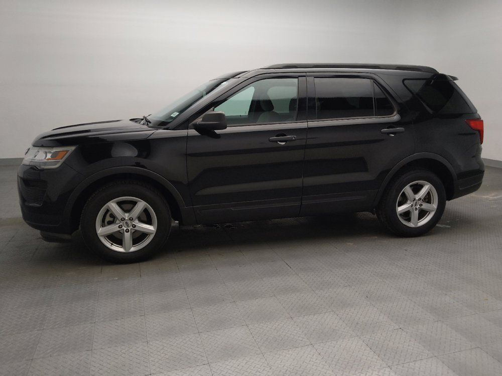 Used 2018 Ford Explorer FWD image 2