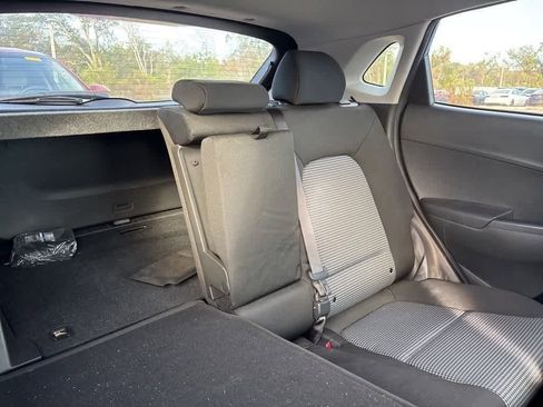 Used 2018 Hyundai Kona SEL image 8