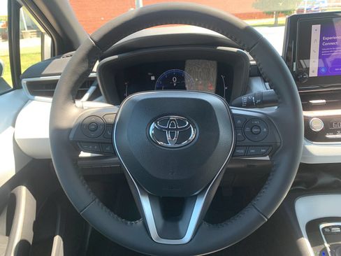 New 2026 Toyota Corolla SE FWD image 25
