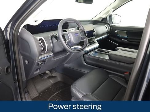 New 2025 Ford Expedition Max Platinum w/ Driver's Package image 27