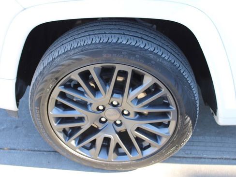 Used 2022 Jeep Compass High Altitude image 12