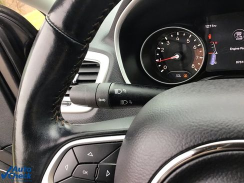 Used 2020 Jeep Compass Latitude w/ Popular Equipment Group image 31