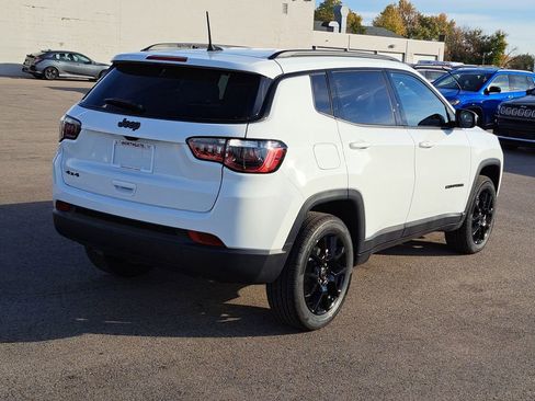 New 2026 Jeep Compass Latitude AWD/4WD image 4
